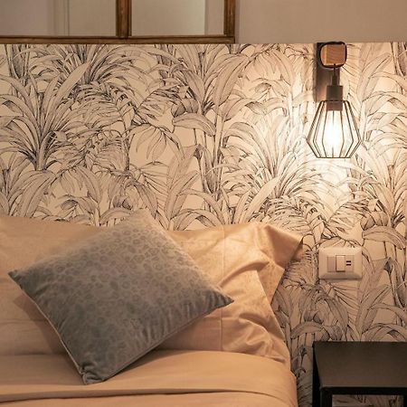 Elegant Design Apartment In Historical City Center Catane Extérieur photo